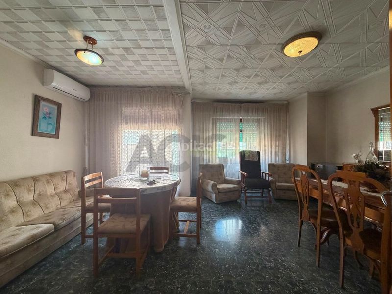 Foto 8c22d579-92a3-405b-8443-4366f149f906. Casa a Carlet