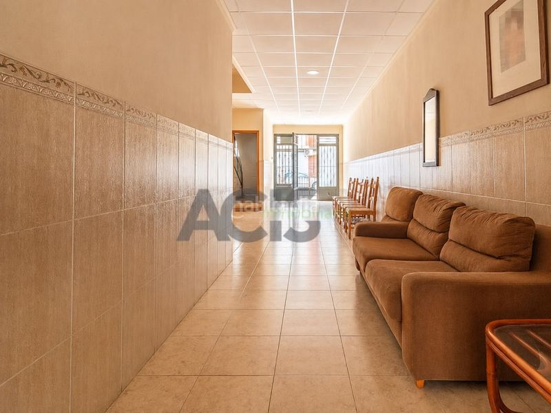Foto 73a17533-86b5-4b55-ac6d-0260781a4394. Casa amb aparcament a Benimodo