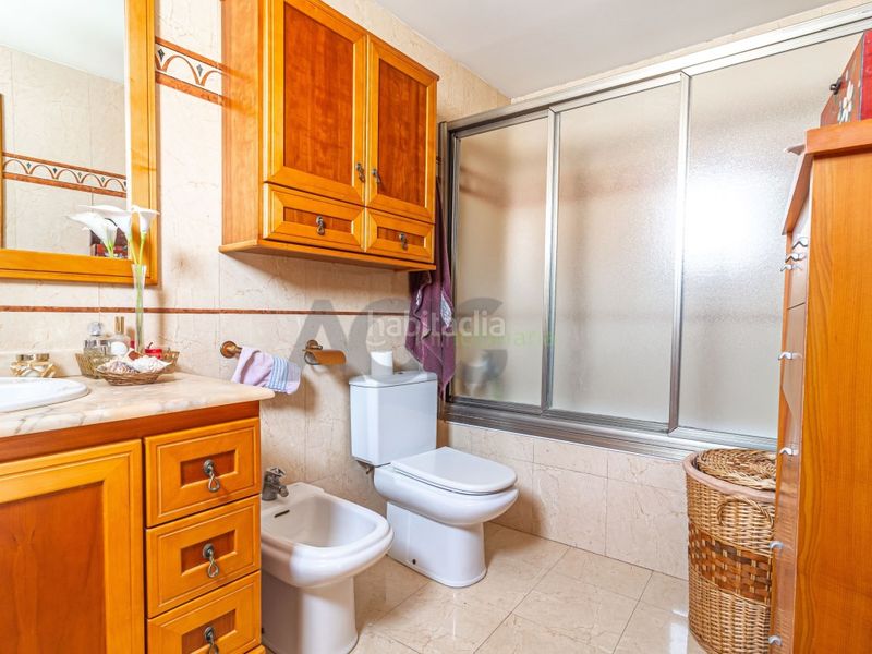 Foto c9a0d389-e727-4ef4-af1a-713961a9084e. Casa amb aparcament a Benimodo