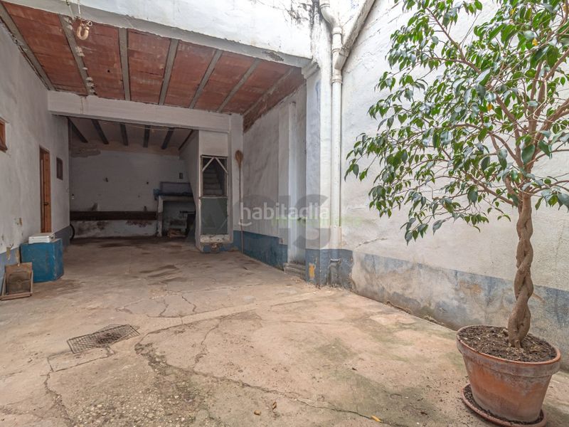 Foto 5b403683-bb67-41ba-bb52-963f2d6c0f3e. Casa  en venta en Carlet