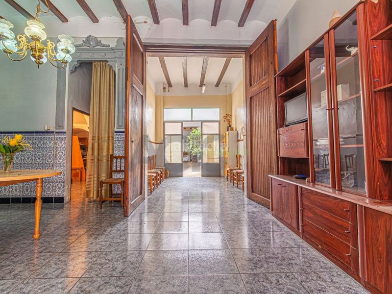 Foto d01035b6-5a27-4d7b-a0cf-481194930eb1. Casa  en venta en Carlet