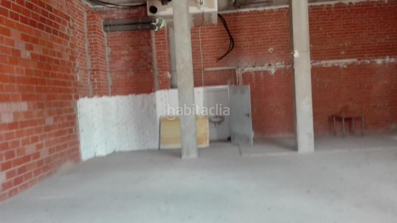 Foto 2c2c5b73-58ea-43f5-8858-373e291eb44f. Alquiler local comercial en Ausias March Alboraya