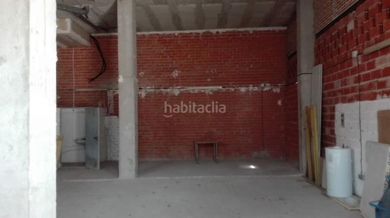 Foto 64f2c465-8c63-4fd7-93b8-cc0ff60a5bf9. Alquiler local comercial en Ausias March Alboraya