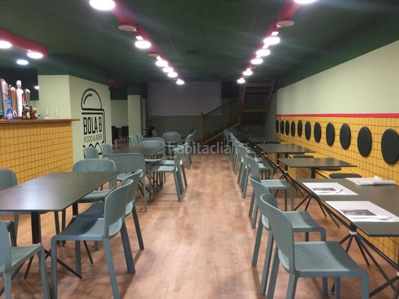 Foto cec4dbc4-bd28-4052-8616-67f7411e0a96. Local comercial local amplio para entrar en Zona Avenida al Vedat Torrent