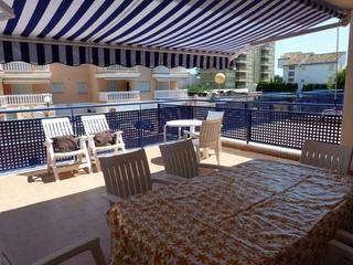 Etagenwohnung in Nules. Bonito apartamento en 1 linea de la playa de nules