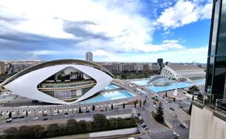 Dachwohnung  Avenida avenida del profesor lpez piero. Espectacular atico en la ciudad de las artes y las ciencias