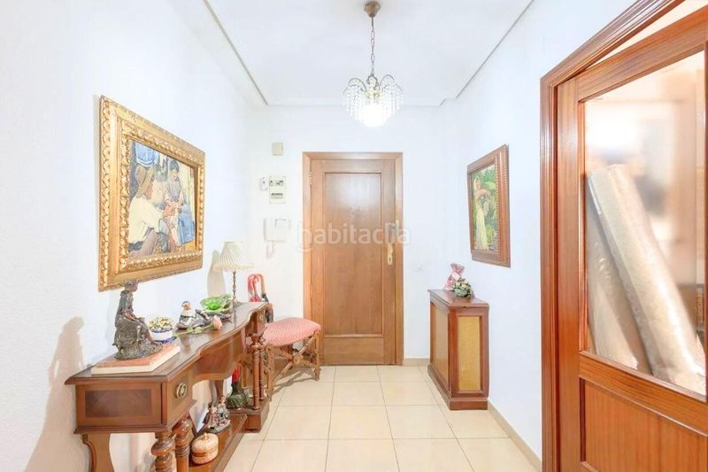 Foto fe739659-c1a6-4bb4-be8e-1d33b2143c7e. Pis a Russafa Valencia