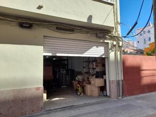 Local Comercial en Mont Olivet. Local comercial junto a ruzafa