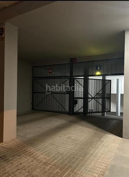 Foto d12181ac-534e-445a-a849-b1457fbba986. Aparcament cotxe a Massamagrell