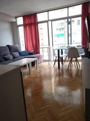Rent Flat in Ciutat Jardí. Piso en alquiler en blasco ibañez