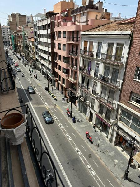 Foto 2ba4dab9-5d50-4ab2-bf05-cba89eba4396. Miete etagenwohnung mit parking in Russafa Valencia