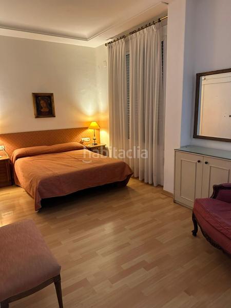 Foto b879fd90-aef6-4213-b7d5-964090f0f33b. Rent flat with parking in Russafa Valencia