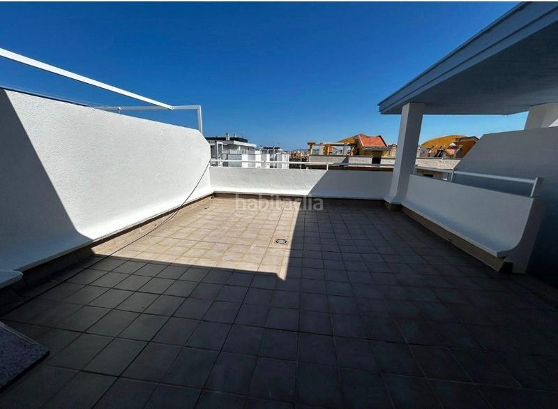 Foto 7e8a4392-a83e-4335-aedf-bb50b1bb688a. Àtic a Playa de Gandía Gandia