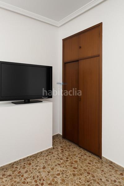 Foto f50abdcc-e34b-4a3d-abcb-29a7afe0d1d0. Flat with heating in La Petxina Valencia