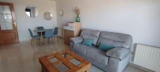 Lloguer Pis  Calle santa genoveva torres. Impecable piso amueblado, con terraza y garaje, junto cc arena