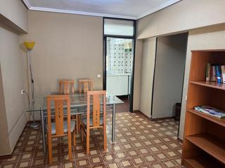 Lloguer Pis a Beteró. Alquiler de piso por habitaciones