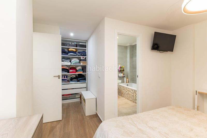 Foto 1c8e5651-ee29-4ae4-9cd4-99781a98c9f9. Casa  con terraza y excelente ubicación en Aldaia