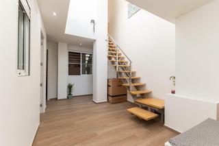 Casa a Aldaia. Casa  en aldaia con terraza y excelente ubicación