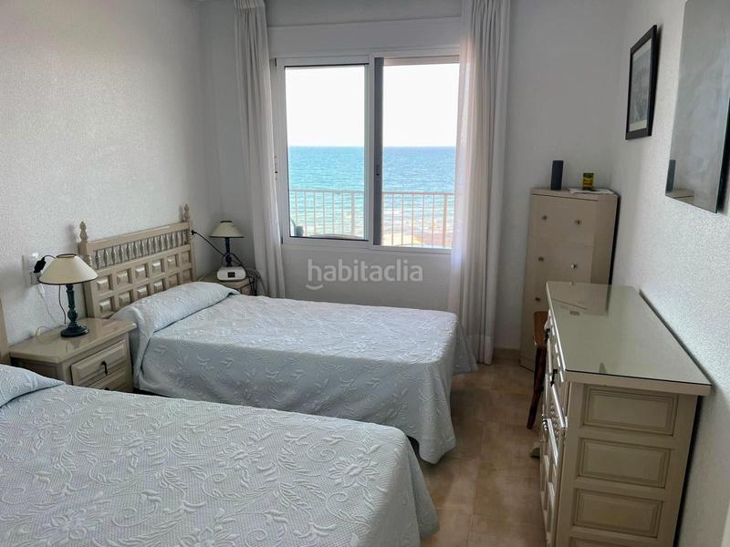 Foto a20e11ea-3ab2-4202-986d-fe12df4dd2f7. Piso apartamento de lujo en primera línea de playa con garaje interior valencia en Cullera