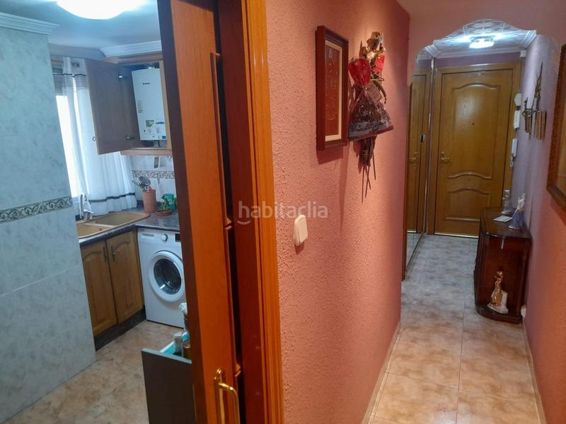 Foto 5351b243-5a36-48f0-b6ff-db955ba1d894. Piso oportunidad en Nou Moles Valencia