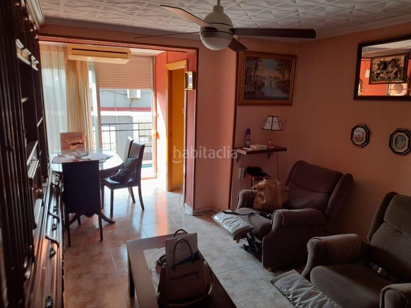 Foto 57cd365f-9423-4a87-9431-21f07387a859. Piso oportunidad en Nou Moles Valencia