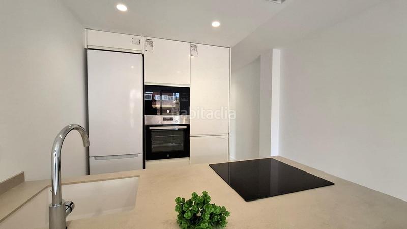 Foto a7cd3a5e-8a76-4fbb-b8e1-3241b91c2ac9. Piso  en venta totalmente reformado en el cabanyal en Valencia