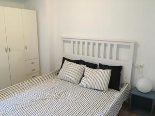 Location Appartement  Calle cofrentes 24. Piso amueblado en el corazón de benimaclet