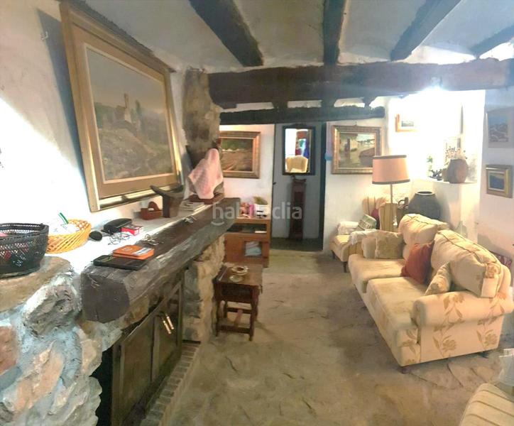 Foto a3be776d-da3a-4493-aec1-169a4cbd6353. Masía espectacular casa rustica reformada con muy buenas calidades,teruel en Tramacastiel
