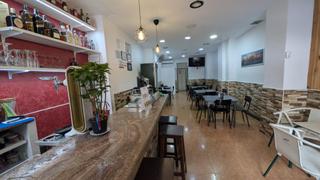 Lloguer Local Comercial  Calle del doctor gil y morte. Se traspasa bar en una de las mejores zonas de valencia