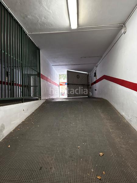 Foto f985206a-2818-4b2a-9dc3-080beaa608f3. Flat with parking in La Petxina Valencia