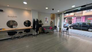 Lloguer Local Comercial a La Creu del Grau. Traspaso de centro eteticosalon de belleza
