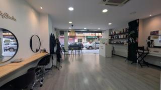 Location Local commercial à La Creu del Grau. Traspaso de centro eteticosalon de belleza