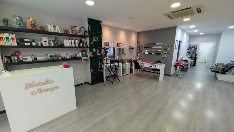 Foto 15ca06b5-b86f-4122-a14b-8d5a76b07639. Traspàs local comercial a La Creu del Grau Valencia