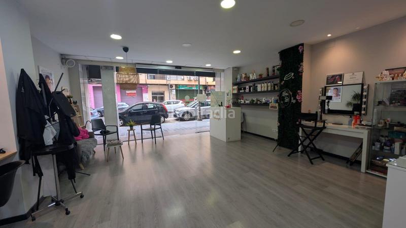 Foto 31980385-247f-49f3-8b52-63425652e41f. Traspaso local comercial traspaso de centro eteticosalon de belleza en Valencia