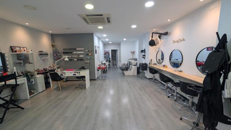 Foto b8c8ed11-4110-4c9e-ac87-a7ccca571107. Traspaso local comercial traspaso de centro eteticosalon de belleza en Valencia