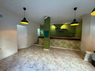 Lloguer Local Comercial a La Creu del Grau. Local comercial en alquiler