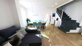 Casa  Calle alaquas. Casa en venta  picanya