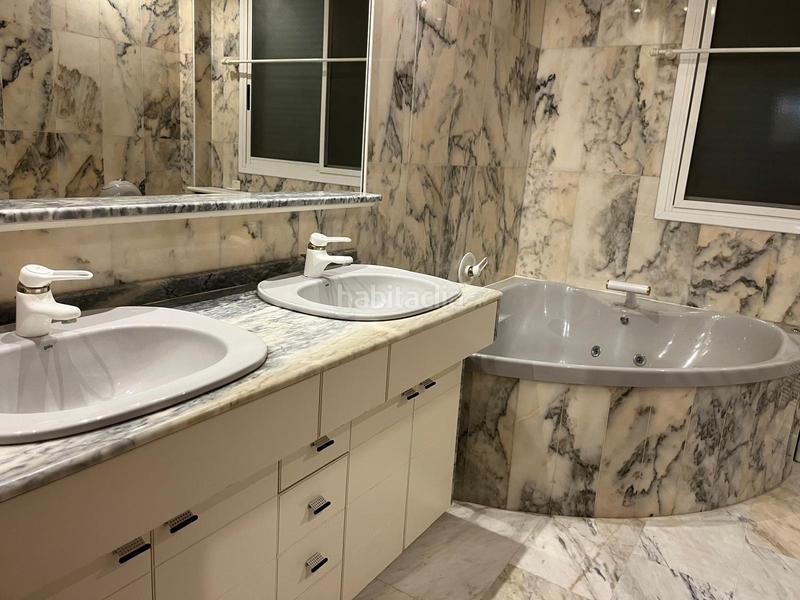 Foto b52b1cc7-9431-4cc5-bbb5-36d5534458c6. Location chalet avec piscine dans El Carme-Sant Agustí-Bonavista Eliana (l´)