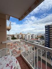 Etagenwohnung in Avenida Avenida de Madrid, 22