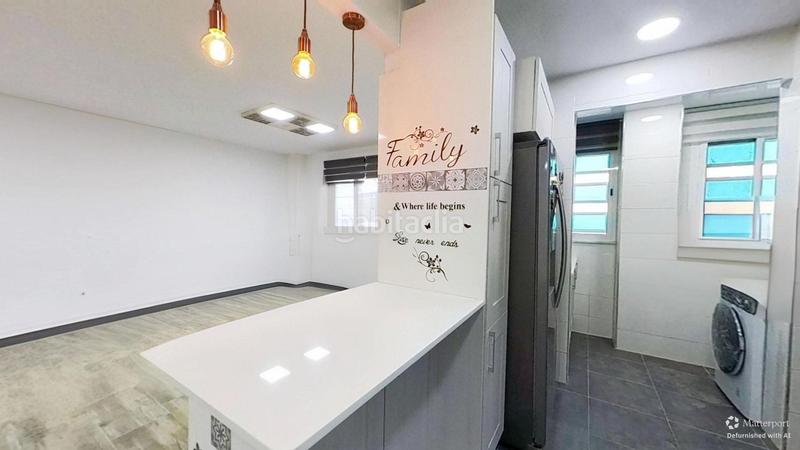 Foto b8c73539-fca5-4013-9b27-a197d8c68886. Erdgeschoss mit heizung parking in Metro - Auditorio Paiporta