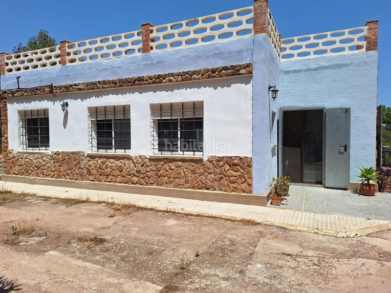 Foto ab1487e1-e800-431b-a444-af93d91933c1. Chalet  independiente en Estivella