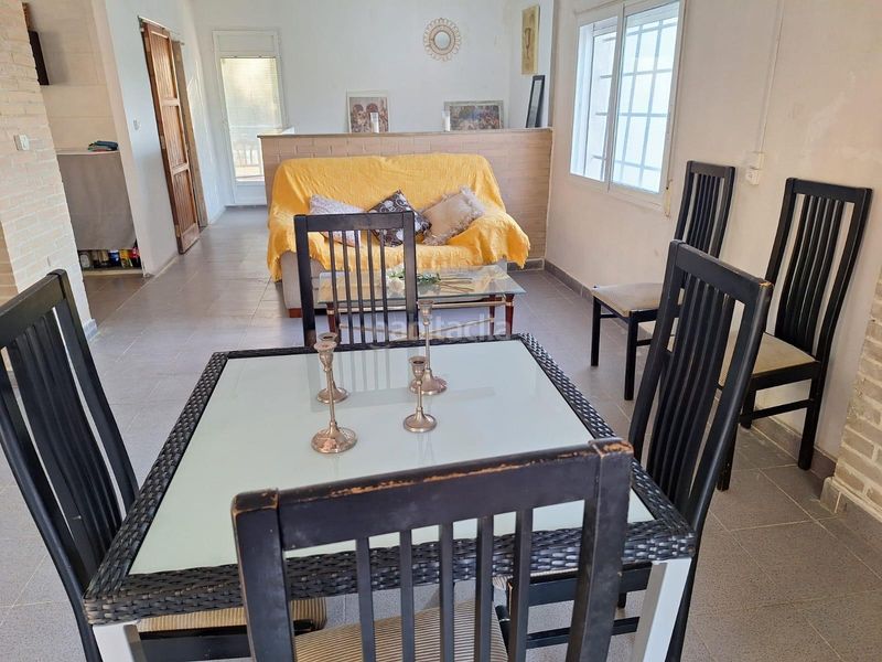 Foto b7742a79-800a-4433-9594-b45a804ed826. Chalet  independiente en Estivella