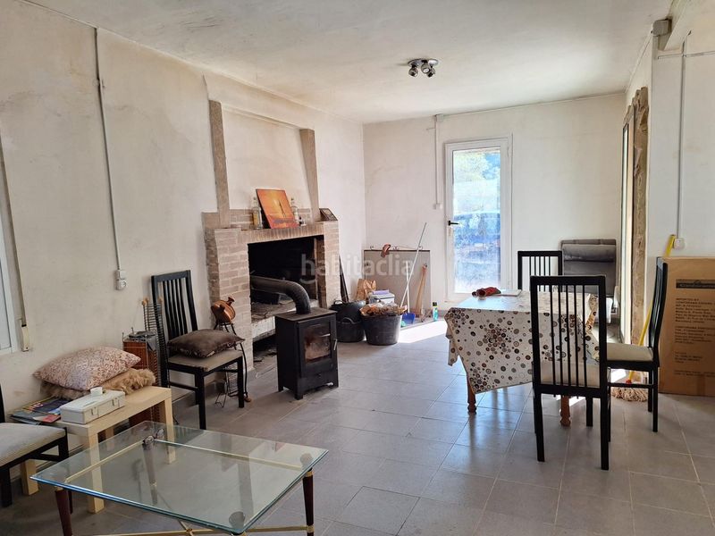 Foto ea85bd80-9a9b-4d06-aba9-eb325eaa5458. Chalet  independiente en Estivella
