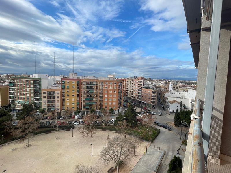 Foto d4ca0597-7813-4024-9995-f38439466ef9. Pis amb aparcament a Soternes Valencia