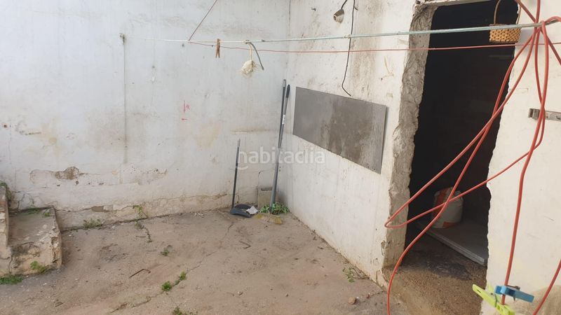 Foto 185ce6bb-4694-4bf9-8ab1-87644ae93e1e. Casa opotunidad casa con muchas posibilidades en benifaio valencia en Benifaió