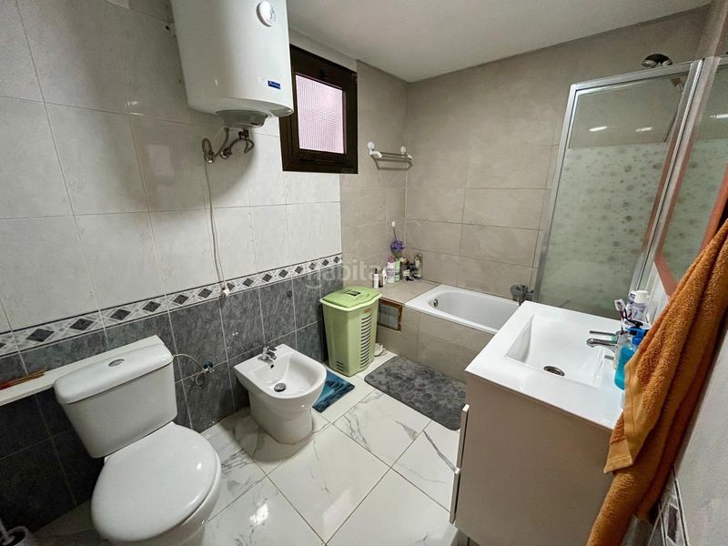 Foto d1cd0a7b-cfc0-4373-86d1-0421c18db89e. Pis a Barrio de Patraix Valencia