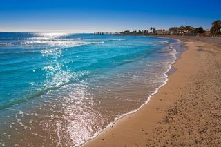 Affitto Appartamento  Tierno galvan. Se alquila apartartamento  en playa les cases, chilches