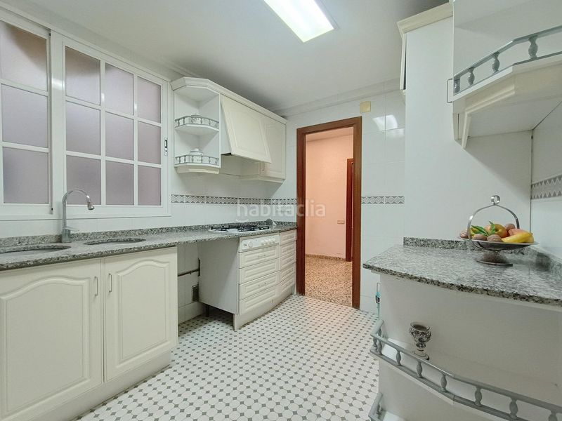 Foto b1361a1e-3371-47da-9db9-36bea06e9156. Pis amb calefacció aparcament a Arrancapins Valencia