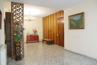 Pis a Arrancapins. Elegante y espaciosa vivienda en el centro de valencia.