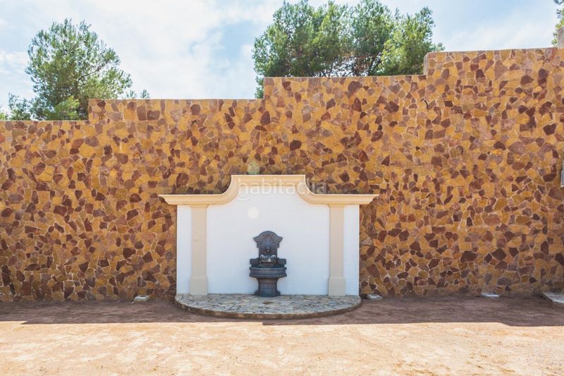 Foto bd09c557-3421-4d73-8c24-687a359620ef. Xalet amb aparcament piscina a Alfinach - Monasterios Puçol